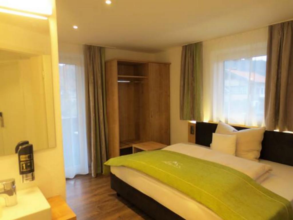 Hotel Alp Inn - Chiemgaukarte Inclusive Ruhpolding Ngoại thất bức ảnh