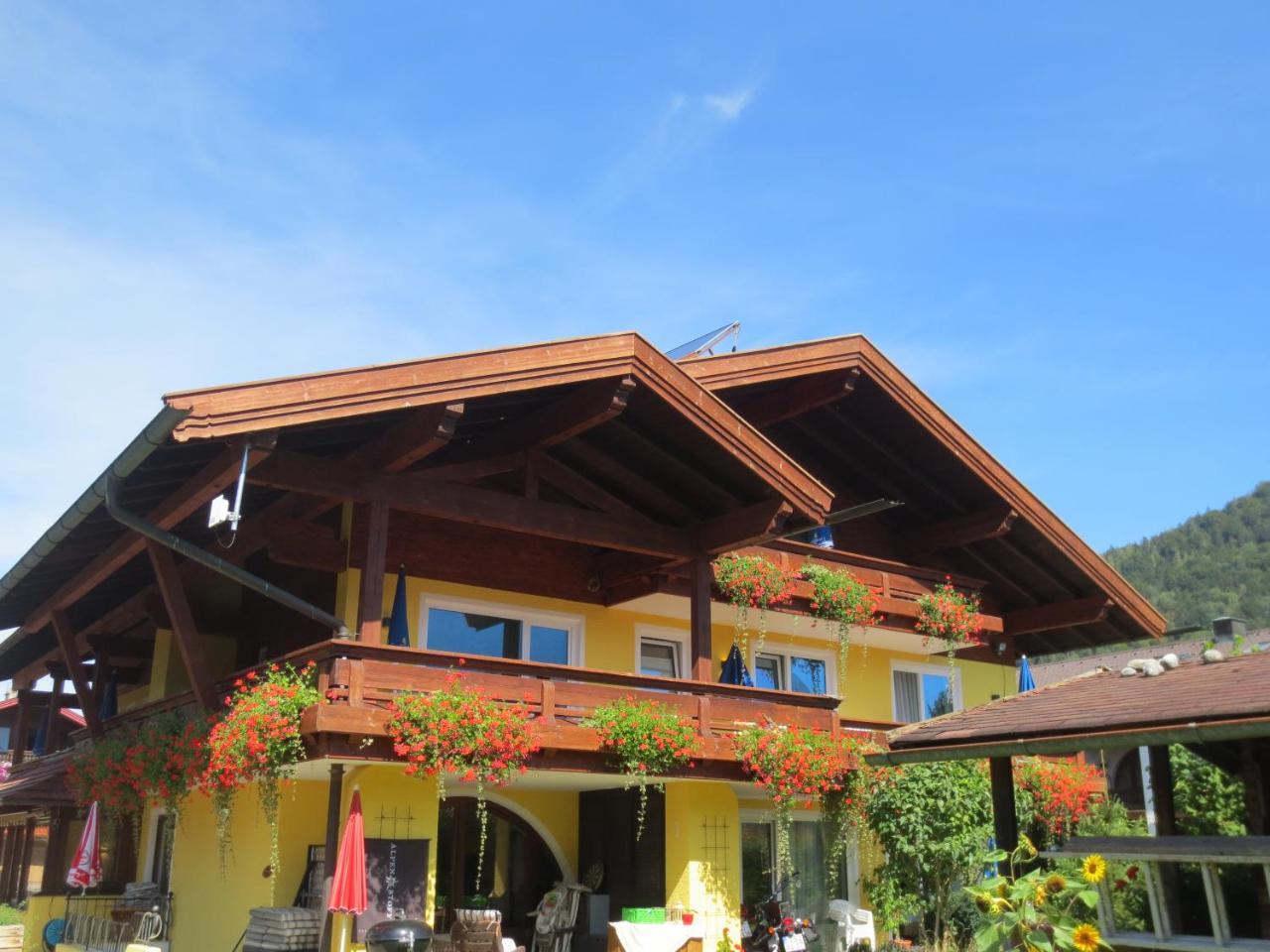 Hotel Alp Inn - Chiemgaukarte Inclusive Ruhpolding Ngoại thất bức ảnh